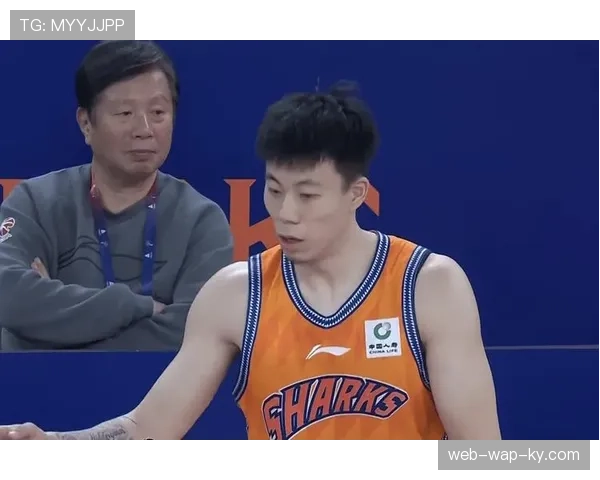 张镇麟对位渡边雄太处下风 经验能力差距明显